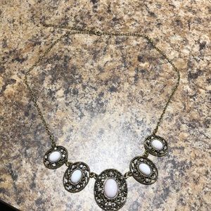 Statement necklace